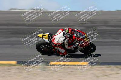 media/Apr-05-2024-Apex Assassins-CVMA Friday Practice (Fri) [[ee2ef04f2b]]/3-Racer 2/Session 3 (Bowl Speed Pans)/